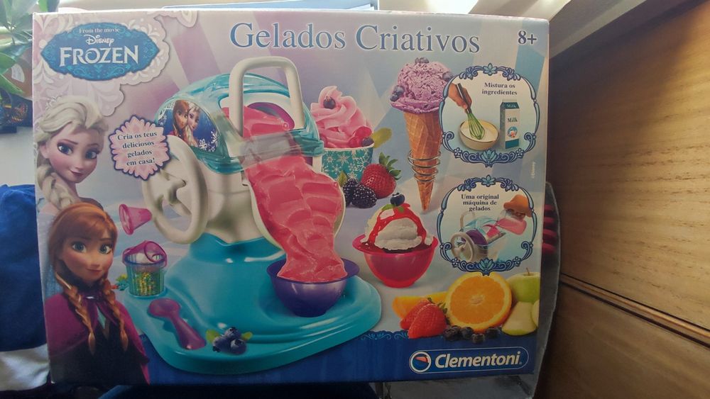Máquina de gelados Frozen