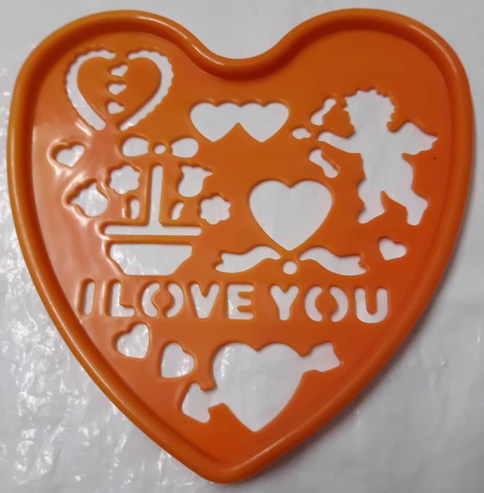 Conjunto de 6 réguas com figuras e letras para decalcar