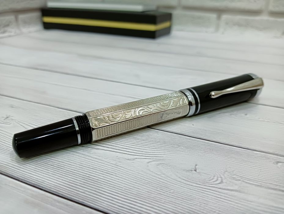 Кулькова металева ручка Montblanc