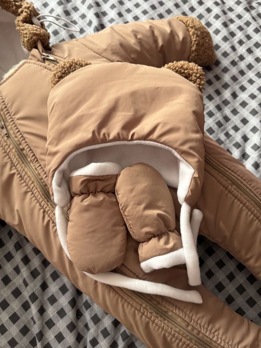 Теплий зимовий чоловічок 68р +шапка і рукавички