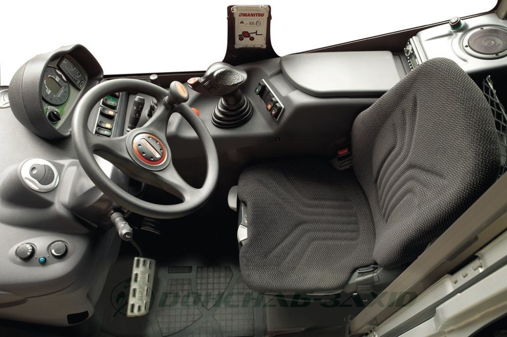 Телескопический погрузчик Manitou MLT-X 625 (JCB 527)