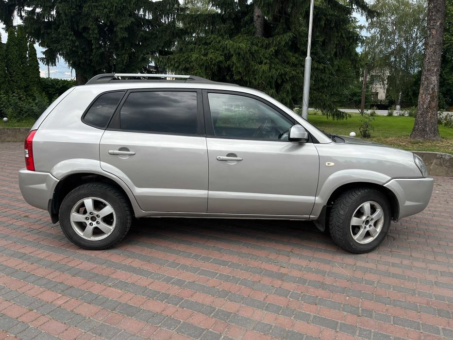 Hyundai Tucson 2008 VIN KMHJN81BP8U845696 фото оголошення 2 з 19