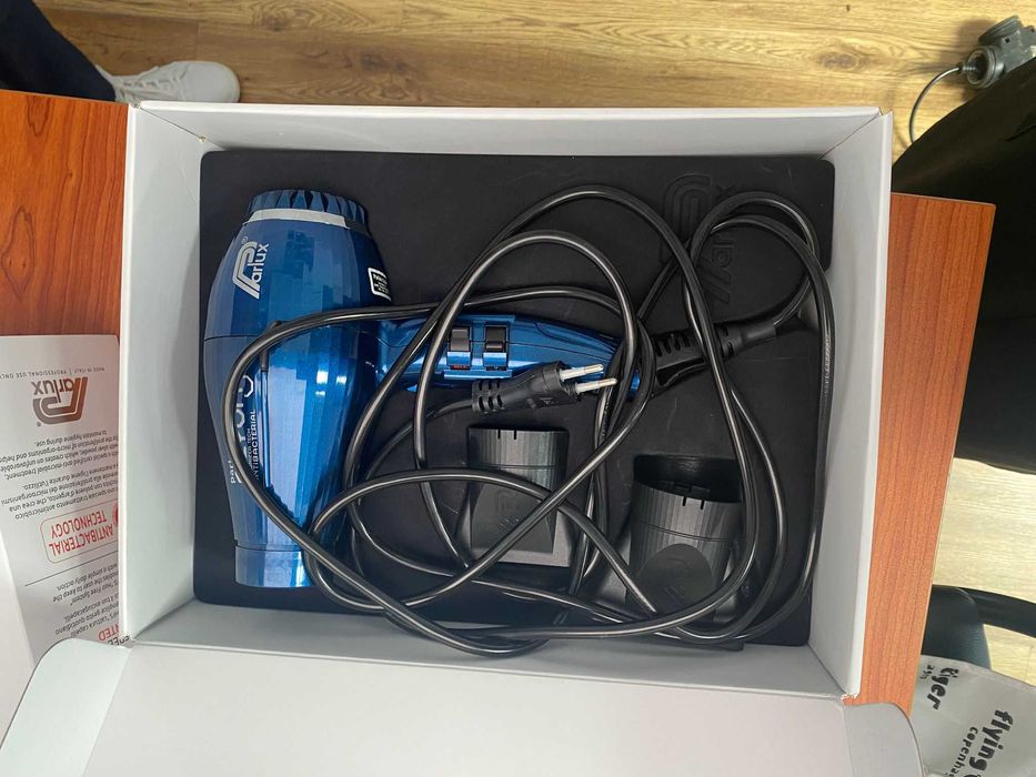 Secador de Cabelo Parlux Alyon 2100W com 2 Velocidades Night Blue 110V