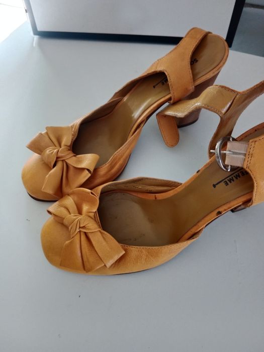 Buty na obcasie skóra naturalna