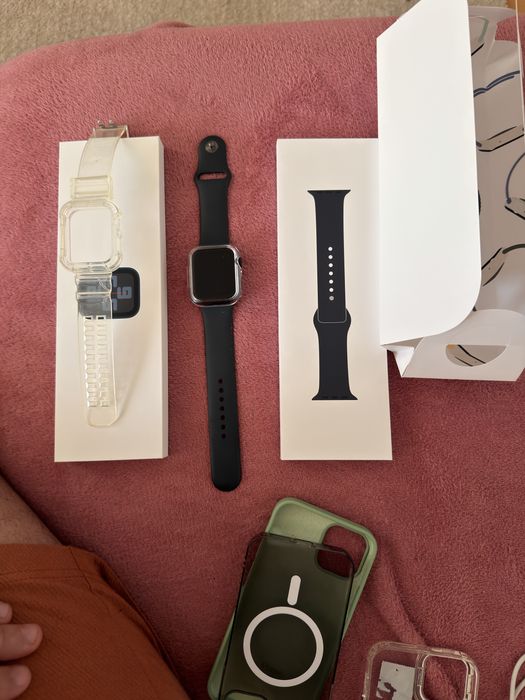 Apple watch SE  44 mm + iphone 12 de 256gb ( so nao funciona chip)