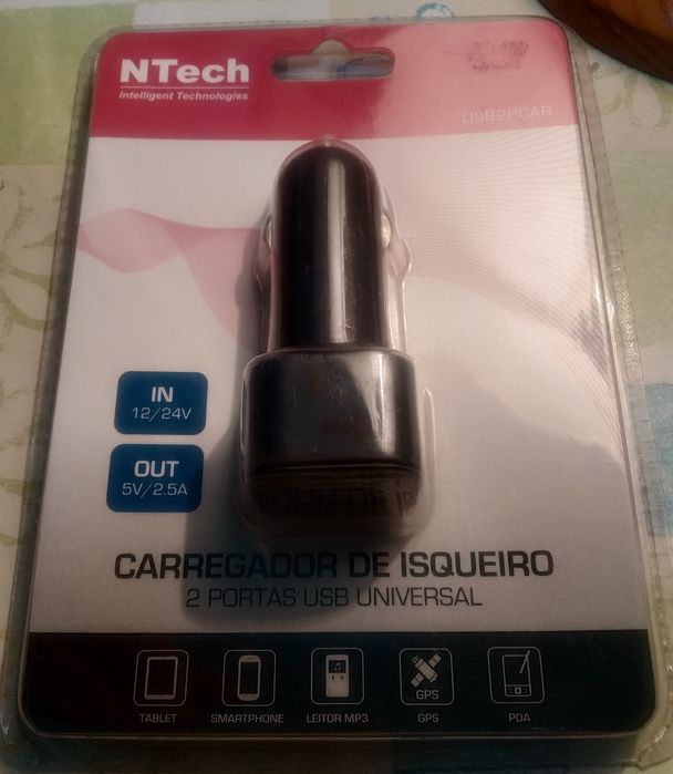 Carregador de isqueiro 2 portas USB Novo