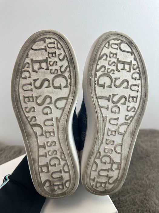 Guess buty damskie sneakersy białe 38