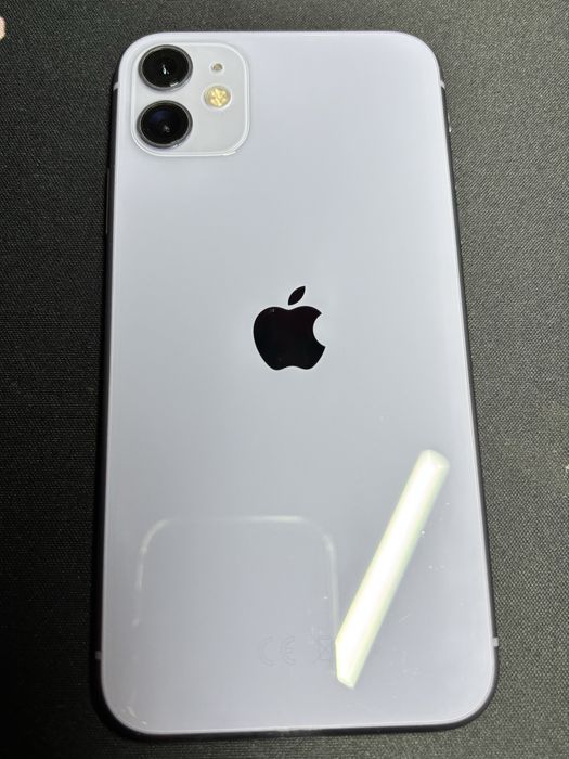 Sprzedam dwa Iphone 11
