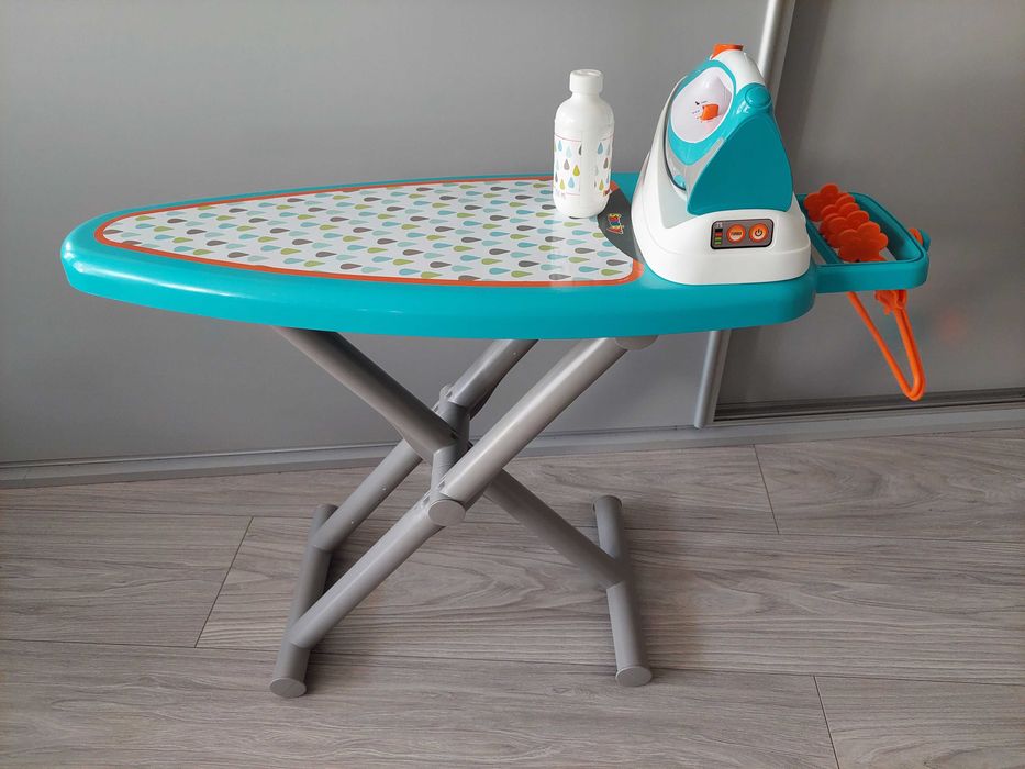 Smoby Agd Deska z stacją parową + akcesoria