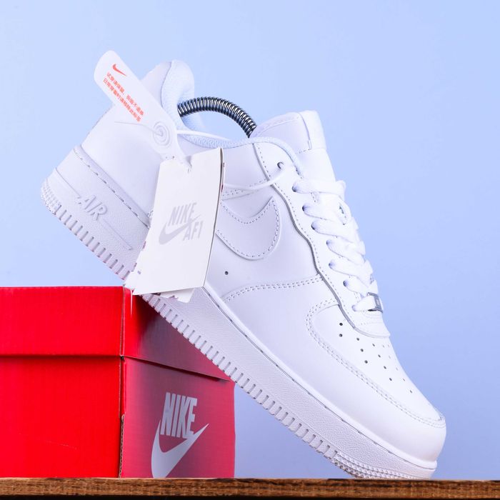 (2085) Зимові Кросівки Nike Air Force з хутром білі (43,44,45) - найк найки В'єтнам