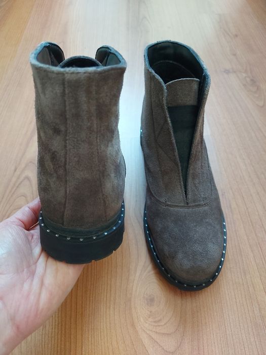 Замшеві ботинки челсі р. 40, черевики натуральна замша стан нових