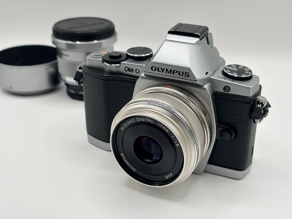Olympus OM-D E-M5 + 2 obiektywy – super stan