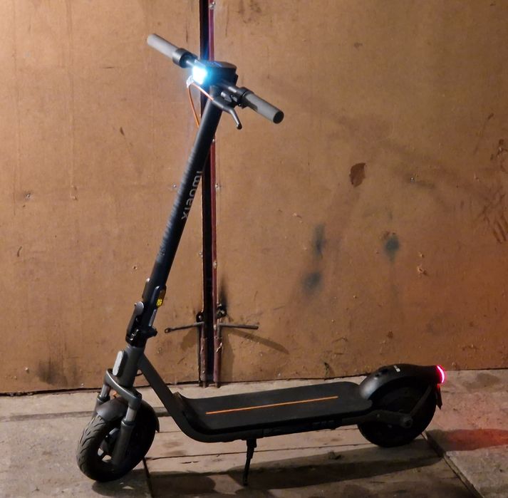 Самокат Xiaomi Electric Scooter 6 Lite