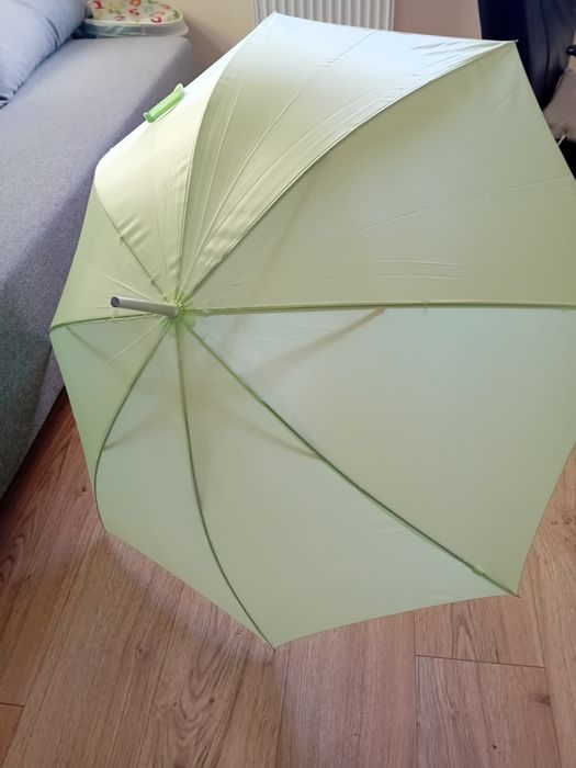 Parasol nowy    .