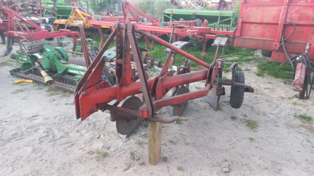 Pług kverneland 3 skibowy