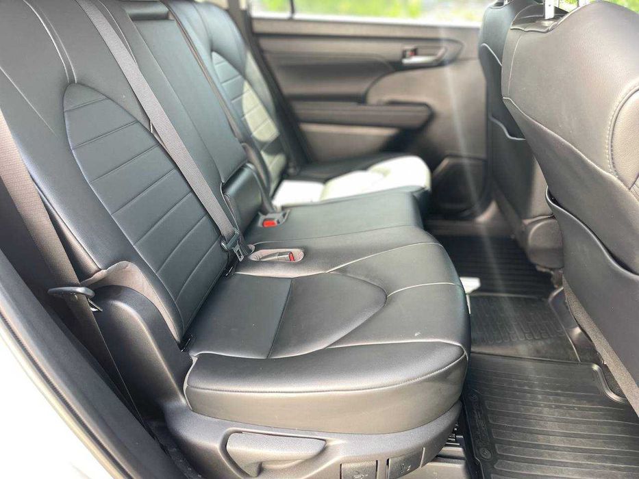 Toyota Highlander 2020 офіційний в розтермінування від 37000 грн/місяць