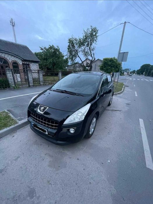 авто PEUGEOT/3008