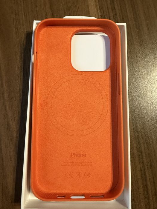 Oryginalne NOWE! etui iPhone 14 Pro Leather Orange ! WROCŁAW!