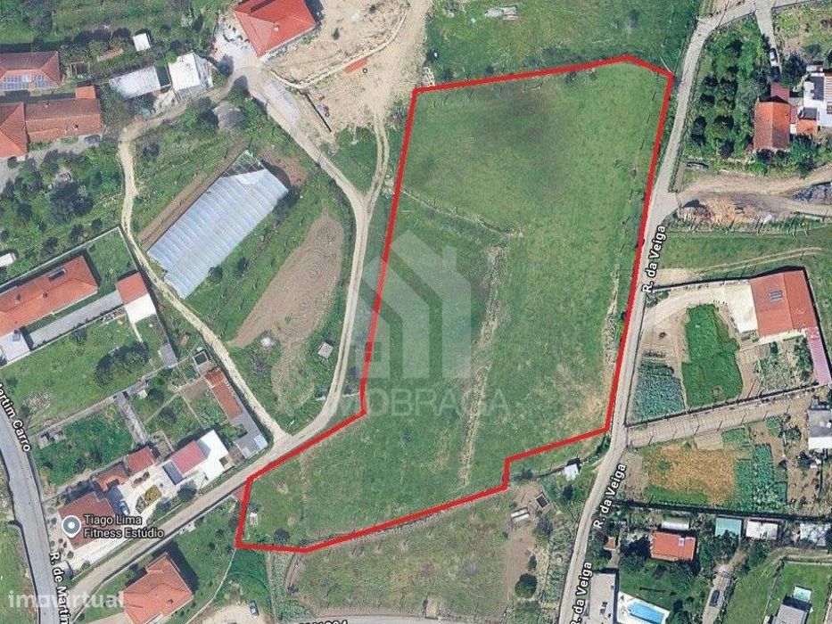 Venda Terreno com possibilidade de Lotear, em S. Mamede (Este), Braga