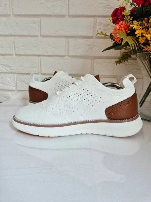 Białe buty męskie 42 klasyczne buty meskie 42 białe