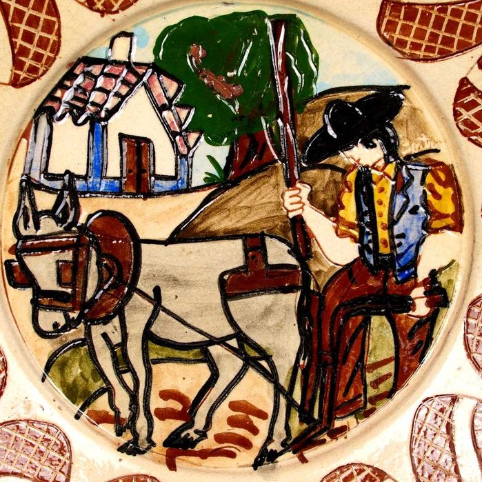 Prato em barro com motivos alentejanos