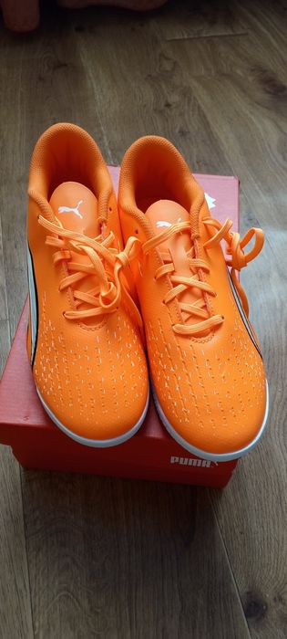 Футзалки пума 38 розмір