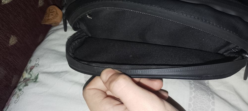 Продам барсетку у чудовому стані
