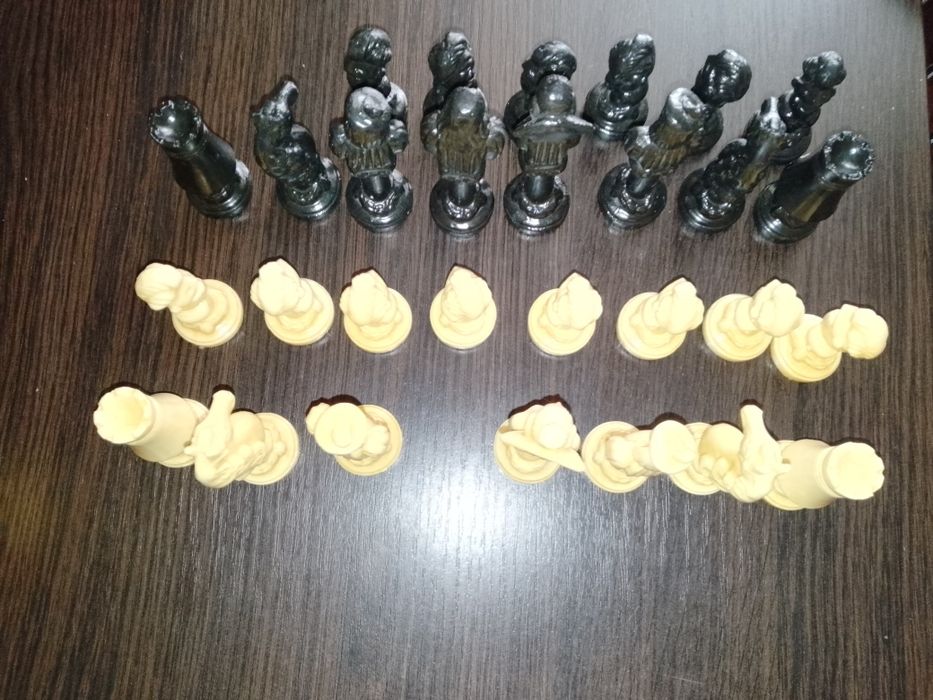 Фигурки Шахматы деревянные итк  СССР 29.5 на 29