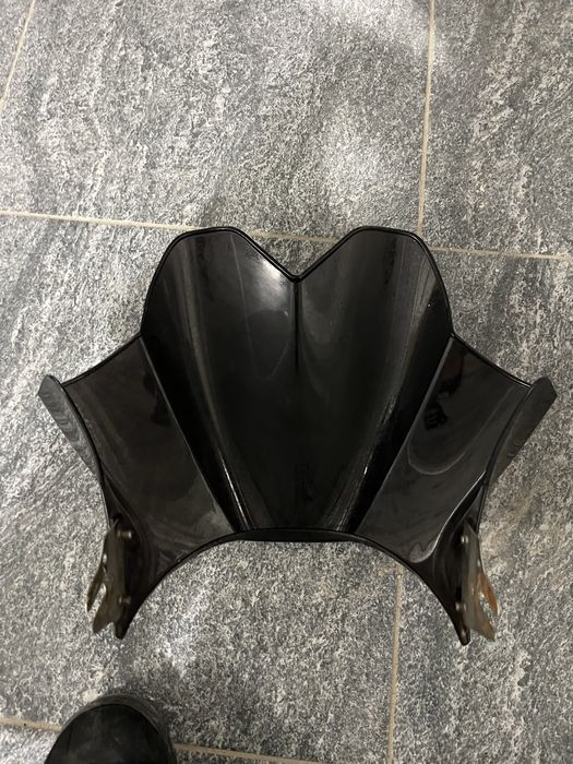 Вітрове скло,обтікач,вітровик на мотоцикл PUIG