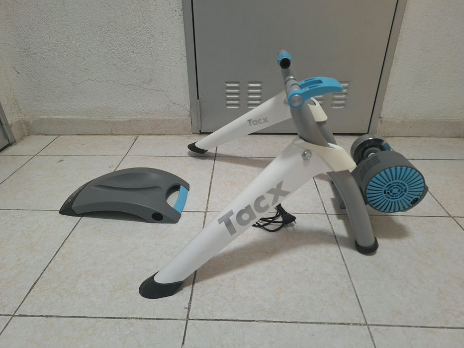 Tacx Flow Smart Usado em Bom Estado - 150€