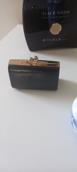 Porta moedas em pele novo