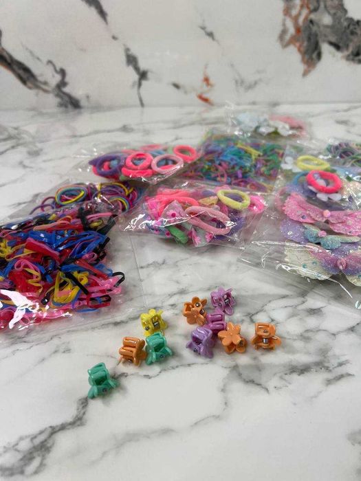 Набір аксесуарів для волосся "Красуня" 892 предметів