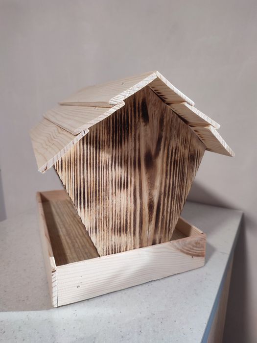 Годівниця для птахів