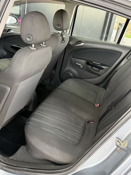 Opel corsa D 1.3cdti