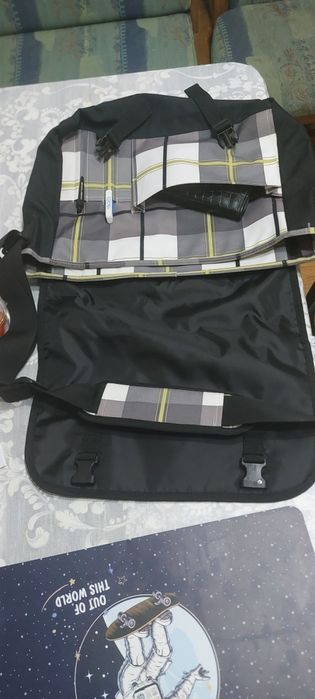 Torba  na  ramie  Reebok nowa  funkcjonalna