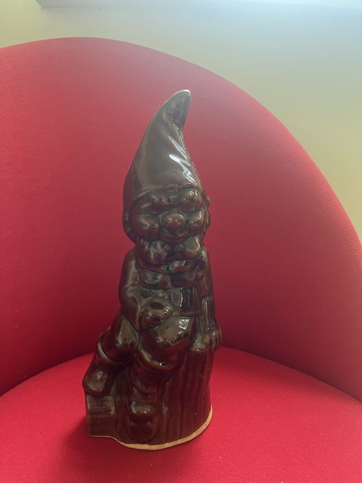 Krasnal porcelanowy figurka