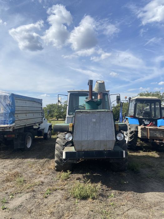 Т 150 у гарному робочому стані вкладень не потребує