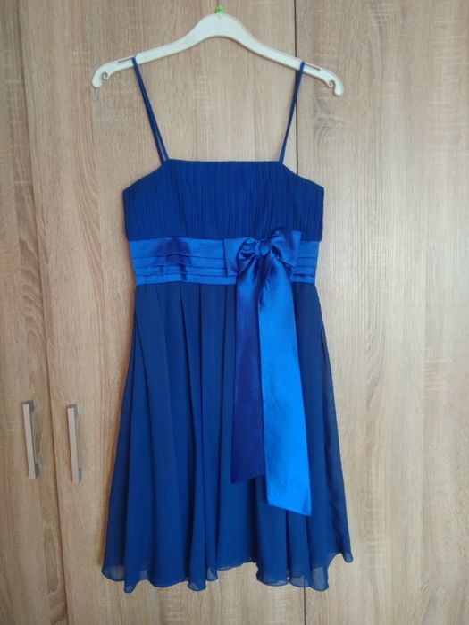 Sukienka wizytowa 38