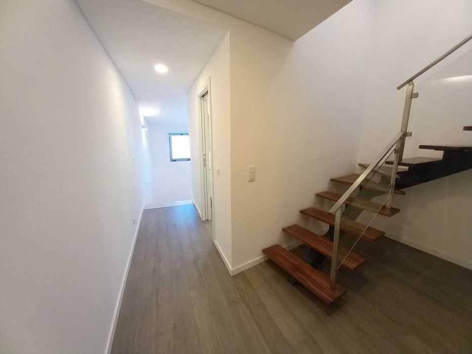 Apartamento T2 - Venda do Pinheiro - Central