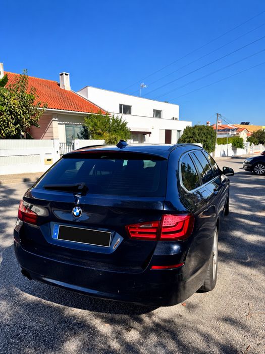 BMW 520d Touring Auto 184cv