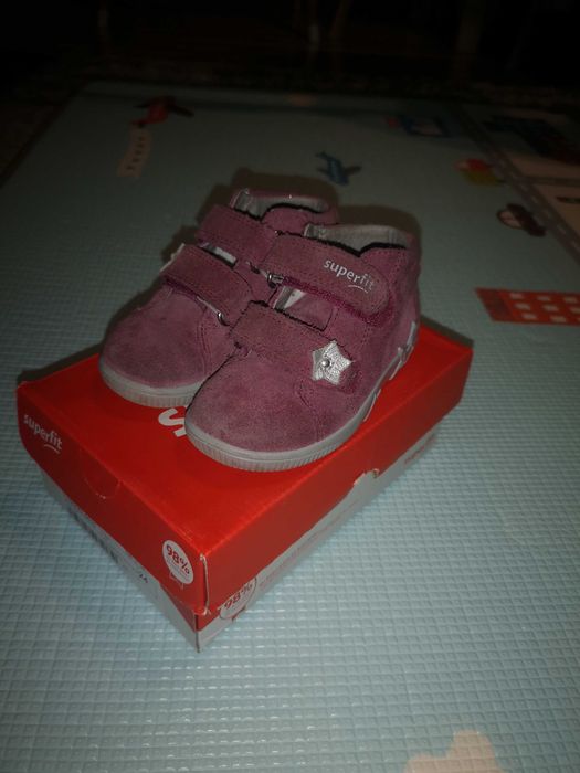 Buty 24 super fit