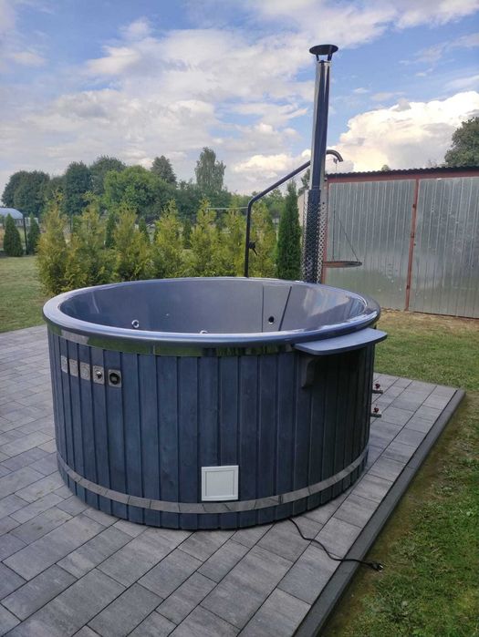 Balia jacuzzi z LED i masażami – bez czekania – nowa