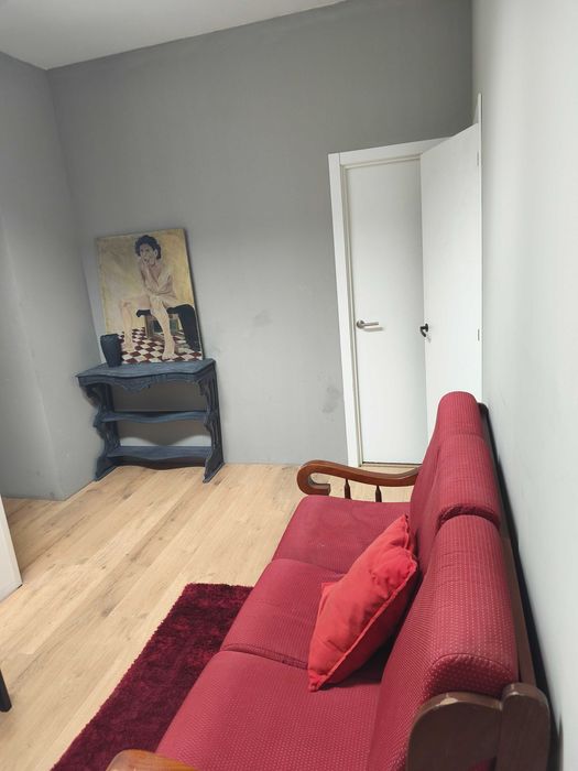 Quarto para arrendar