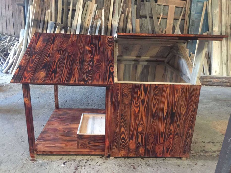 Продам будку для собаки.