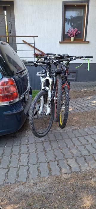 Bagażnik rowerowy Arezzo.- na hak, 3 rowery. Stan bdb.