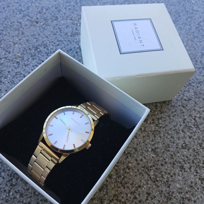 Relógio Radient como novo