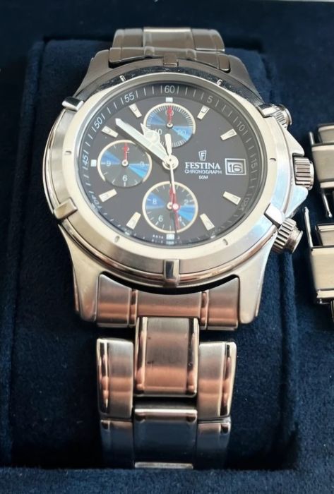 Relógio Festina Chronograph F14 (OS60) – Caixa e Manual Originais