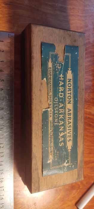 Натуральный заточной камень Арканзас транслюцент США