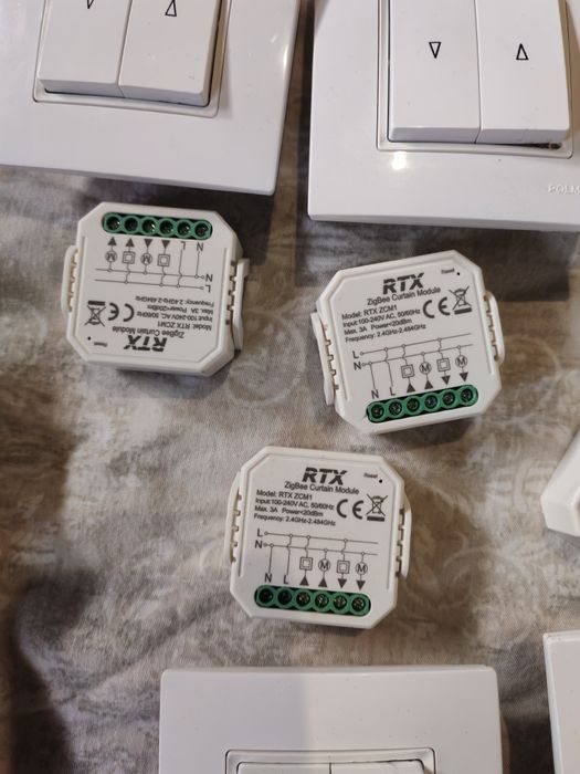 Przełączniki sterowniki  rolet rtx
