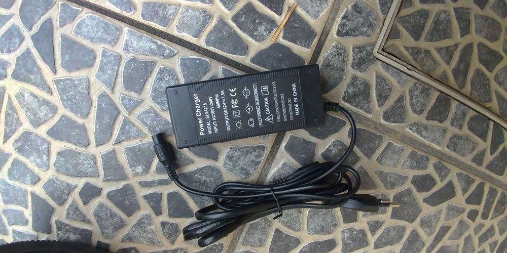 Hoverboard praticamente nova